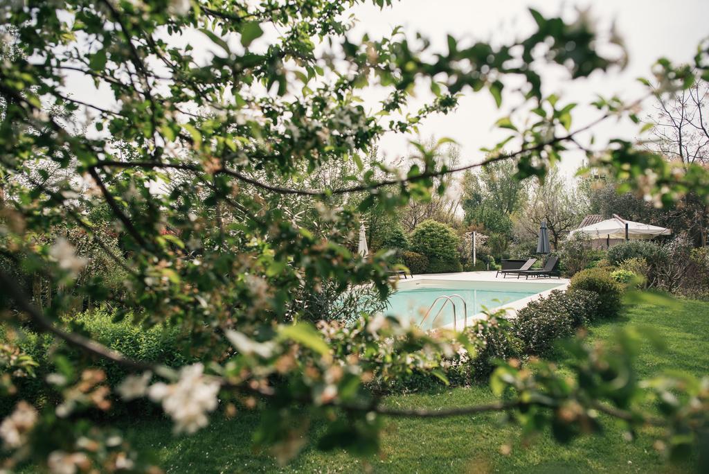 Residenza Le Batesine Verona Bagian luar foto